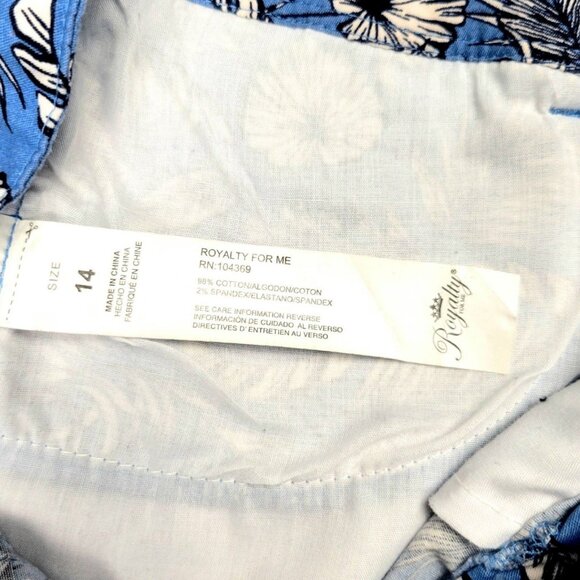 Womens 14 Comfy Royalty Fan Leaf Design HighRise 3-Button Short with Banded Hem - Picture 9 of 11